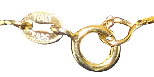 Pendentif perle de culture supérieure ronde noire 1cm & collier or jaune